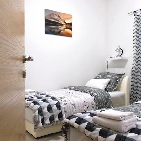 Apartman Pampas Ossero Esterno foto