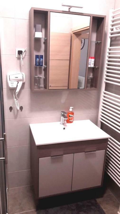 Apartman Pampas Ossero Esterno foto