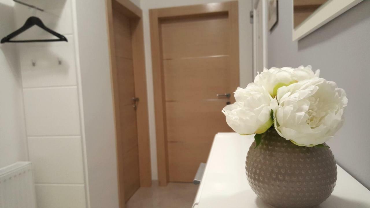 Apartman Pampas Ossero Esterno foto