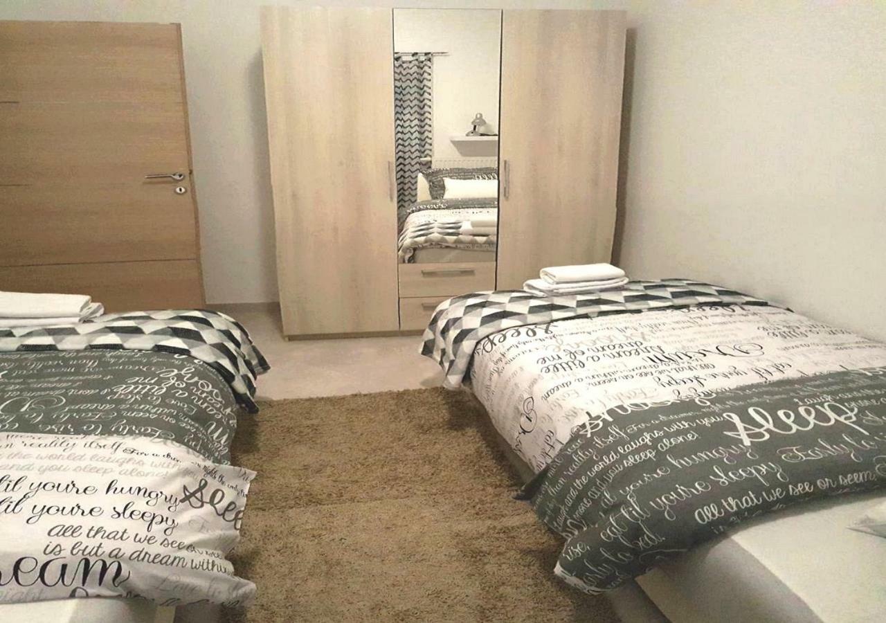 Apartman Pampas Ossero Esterno foto